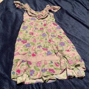 Girls dress, size 10, never worn.